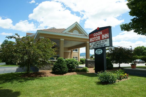Coos Motor Inn (Lancaster)